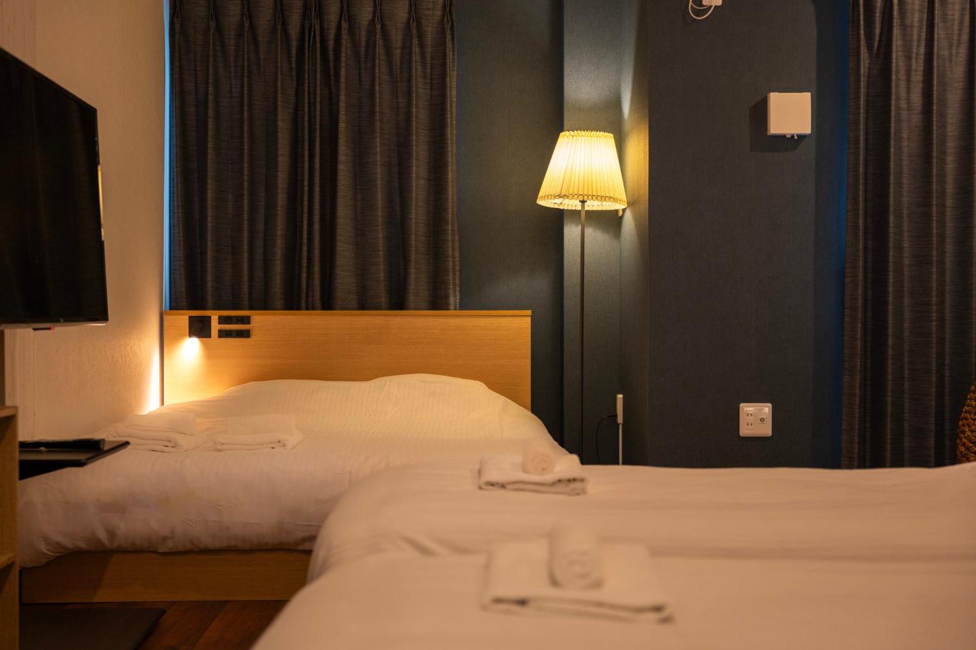 E-Stay Namba Osaka Dış mekan fotoğraf